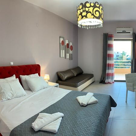 Dioni Hotel อาเดเลียโนส กัมโปส ภายนอก รูปภาพ