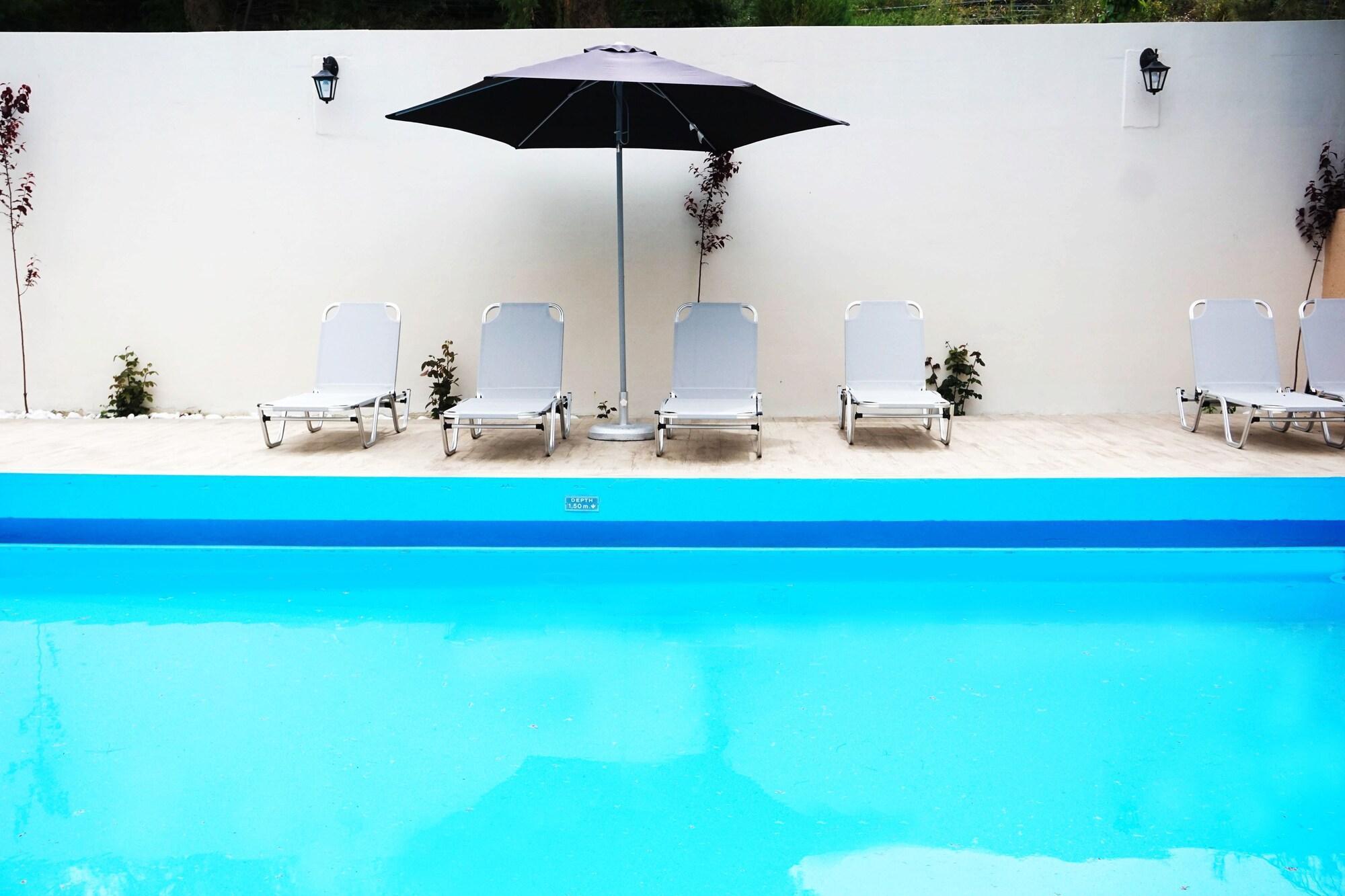 Dioni Hotel อาเดเลียโนส กัมโปส ภายนอก รูปภาพ