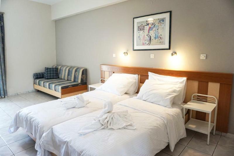 Dioni Hotel อาเดเลียโนส กัมโปส ภายนอก รูปภาพ