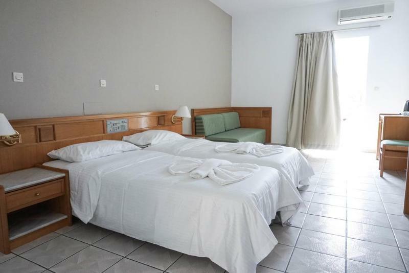 Dioni Hotel อาเดเลียโนส กัมโปส ภายนอก รูปภาพ